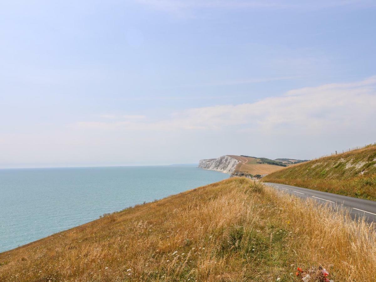5 Yarmouth Cottages Freshwater Bagian luar foto